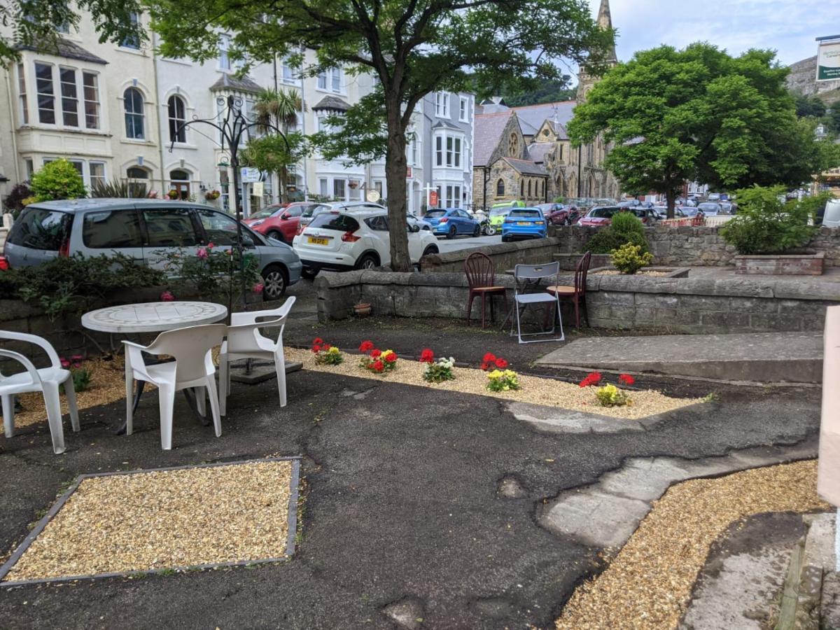 Overton Villa Hotel Llandudno Exterior photo