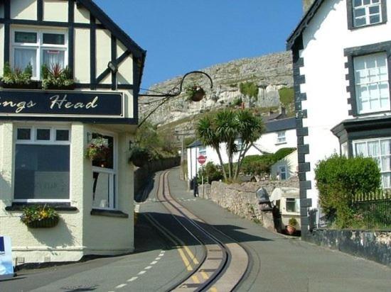 Overton Villa Hotel Llandudno Exterior photo